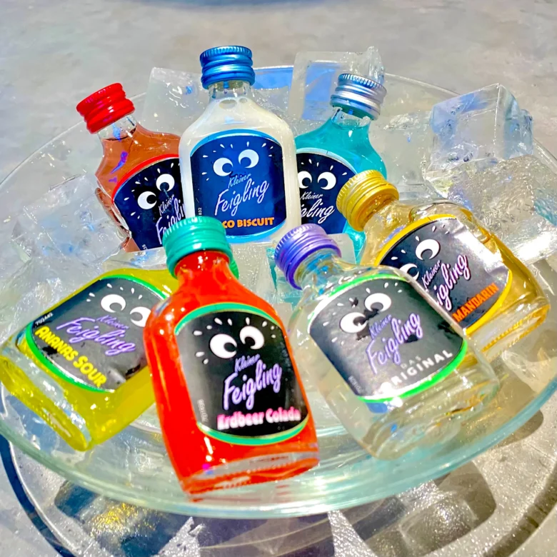 【渋谷】結婚式二次会にオススメ！全席ソファのラグジュアリー居酒屋で貸切パーティー